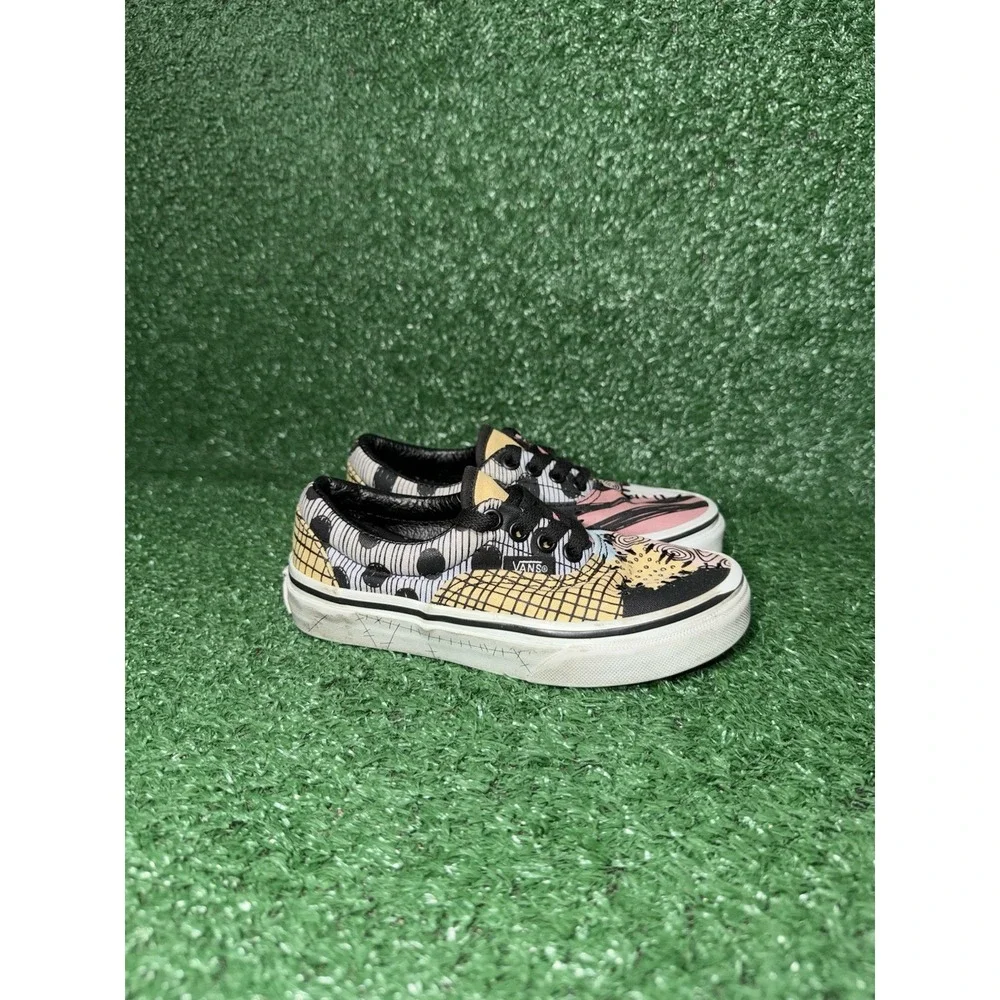 Disney Vans Toddler Size 12C Nightmare Before Christmas Graphic AOP Walking Shoe